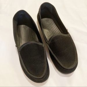 CROCS Black Mesh Neoprene Slip-ons Black SZ 9